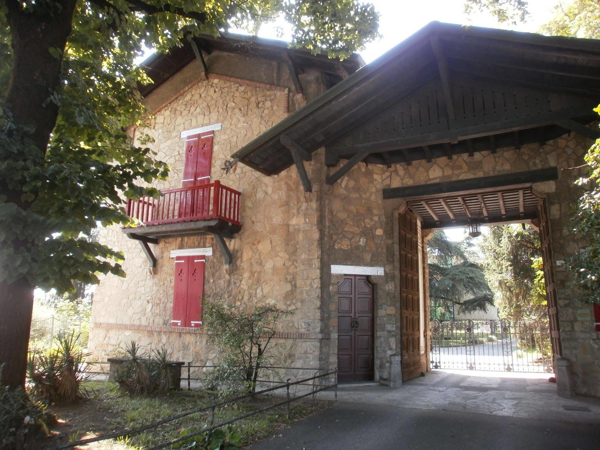 Albergo Villa & Roma Pallazzolo sullʼOglio Buitenkant foto